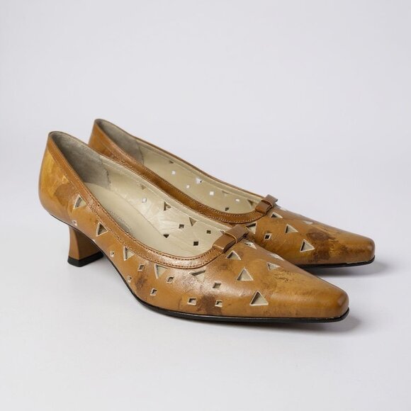 Via Spiga Made in Italy Patent Leather Cutout Heels Women’s 9 M Brown Geometric - Picture 1 of 11